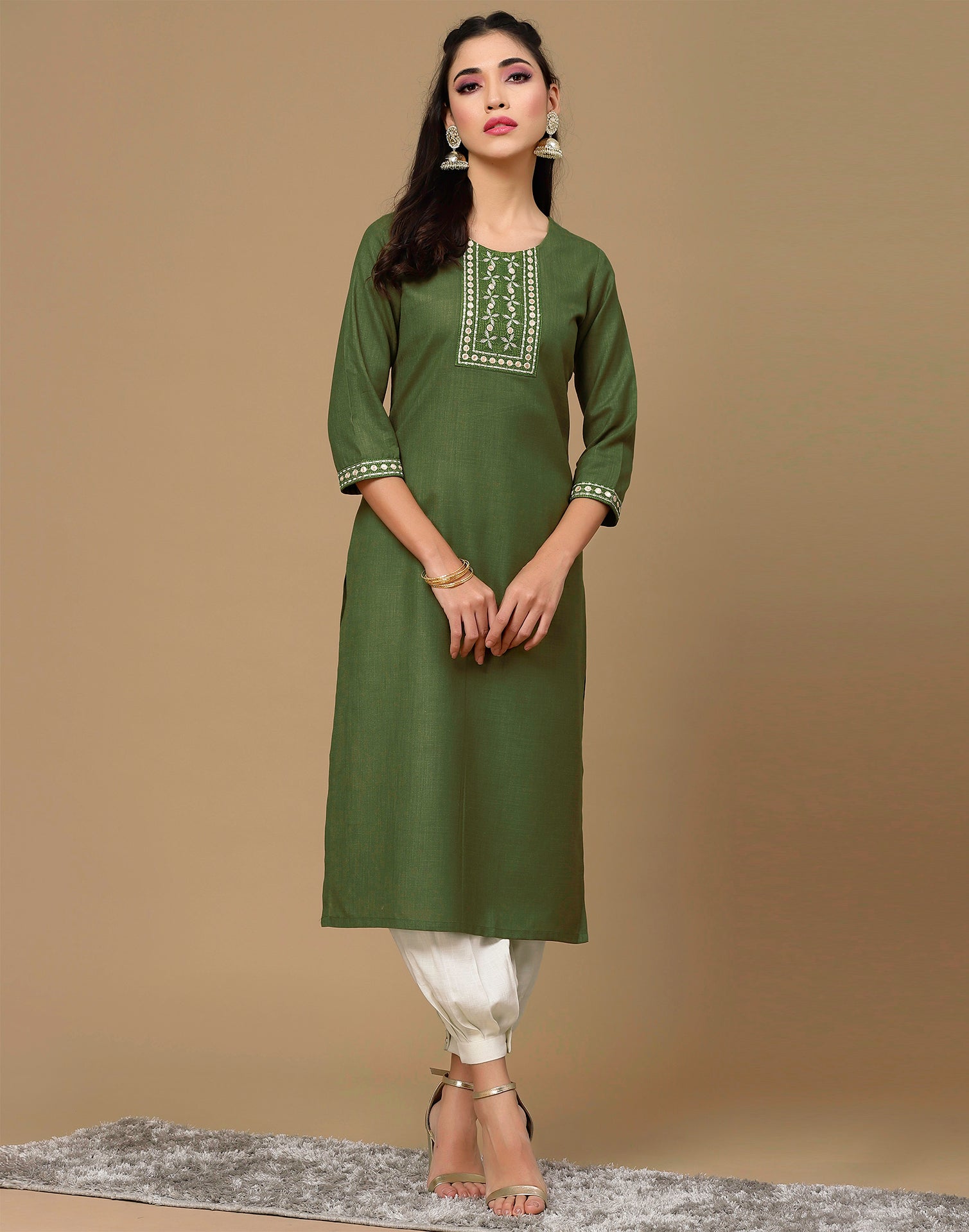 Laxmipati Cotton Dark Green Embroidered Straight Cut Kurti With Palazz –  Laxmipati Sarees | Sale